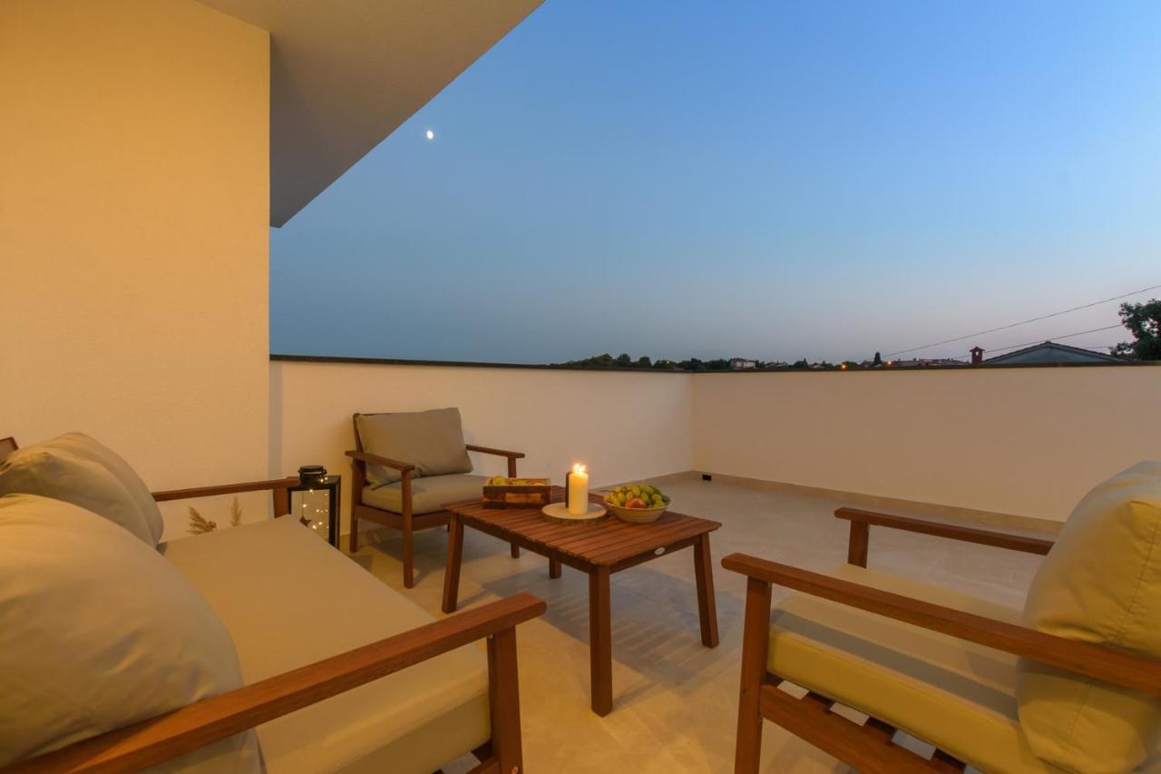 Hana Villa Pola